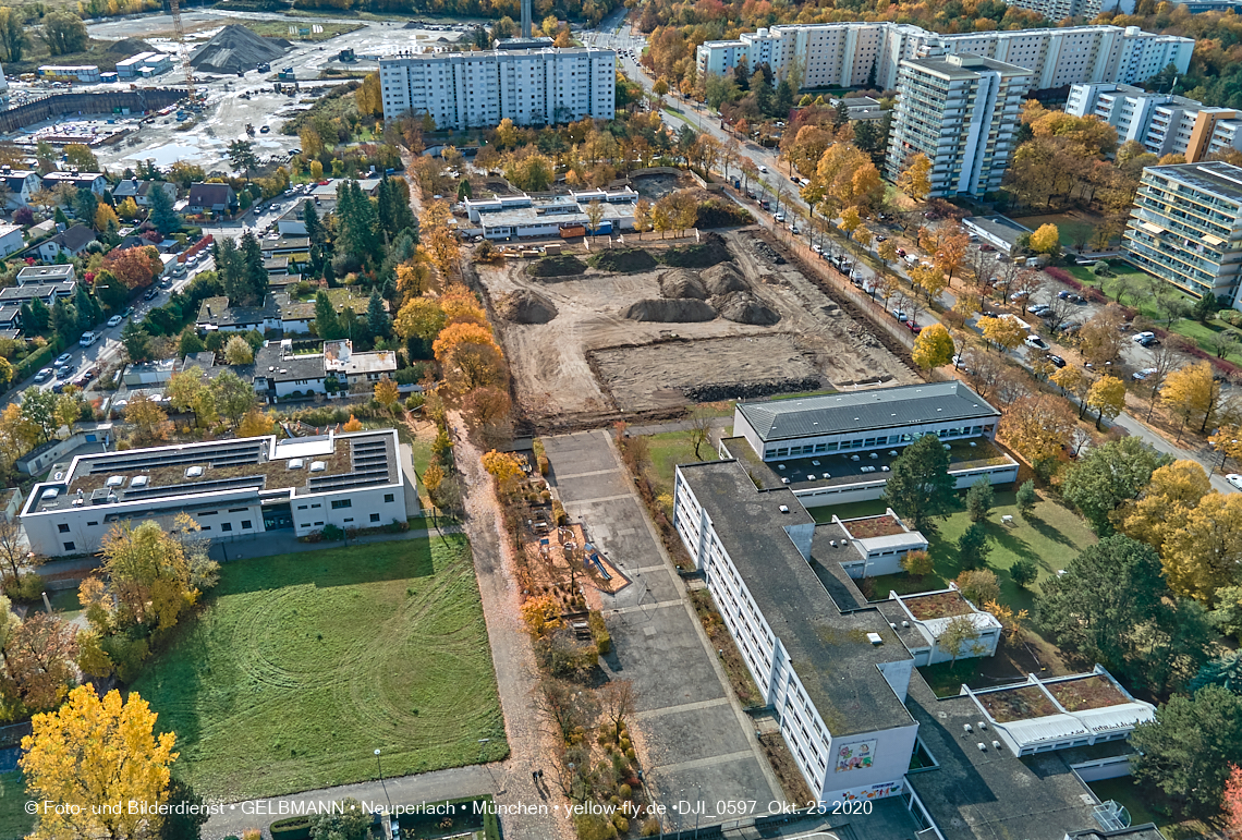 25.10.2020 - Grundschule am Karl-Marx-Ring in Neuperlach
